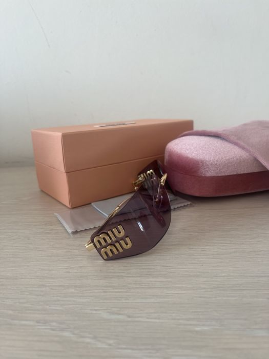 Ochelari se soare miu miu