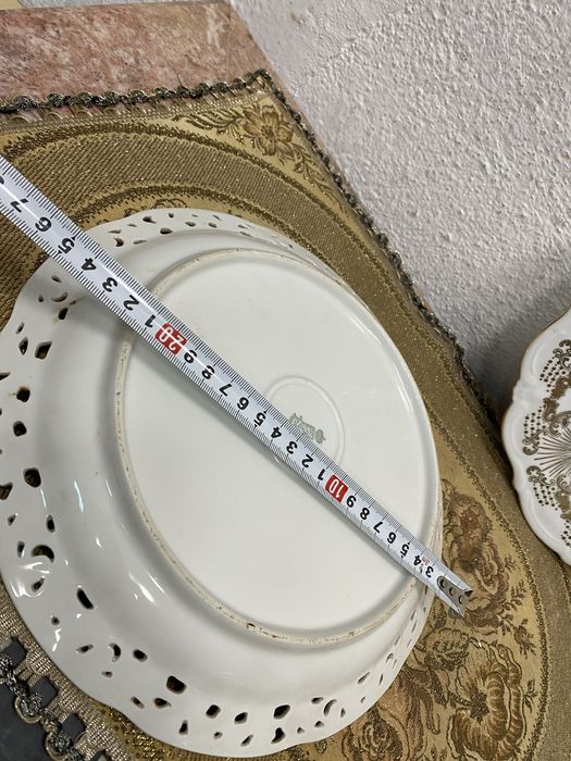 Немски порцеланови пана за стена с маркировка порцеланова чиния