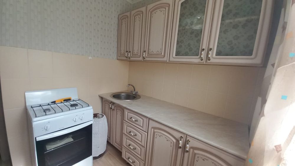 Продам 2 комнату