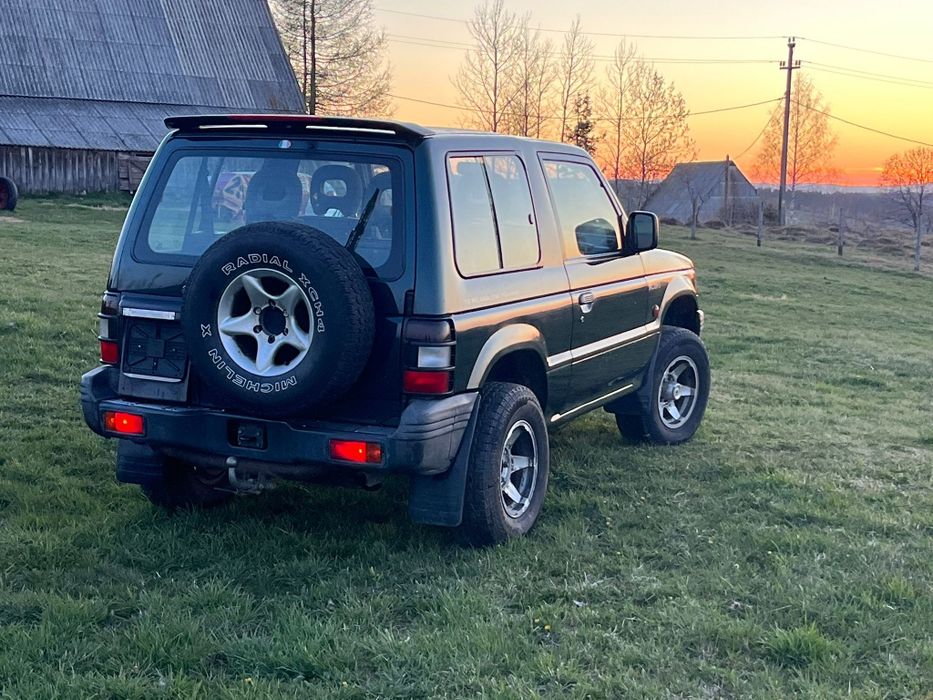 Mitsubishi pajero  2,5