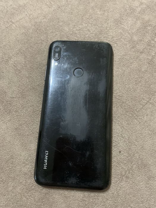 Дешево Смартфон Huawei Y6