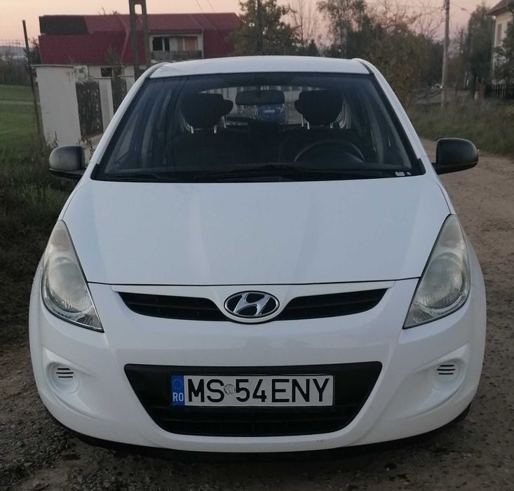 HYUNDAI i20 2011 — imagine 2