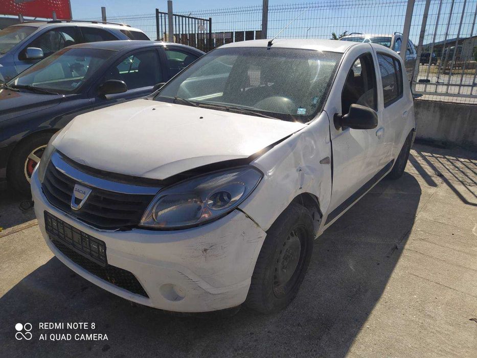 DACIA SANDERO 1.6 MPI 87к.с. 2008г. На части...