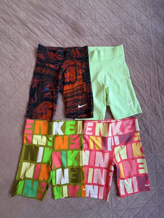 Дрехи Nike за момиче