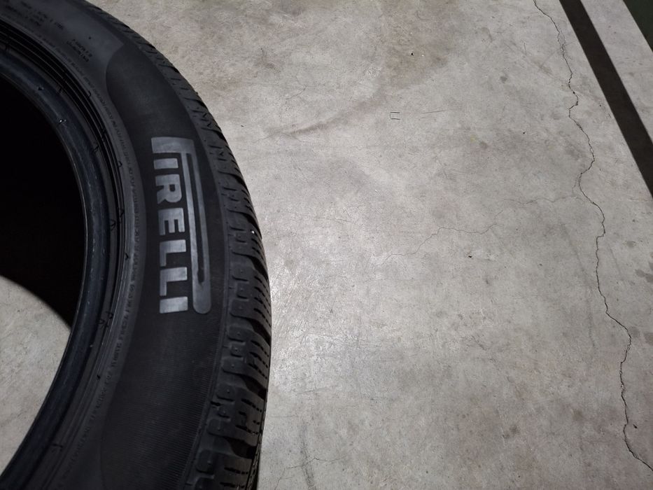 2 Anvelopele de iarnă 225 50 r17 94H  Pirelli