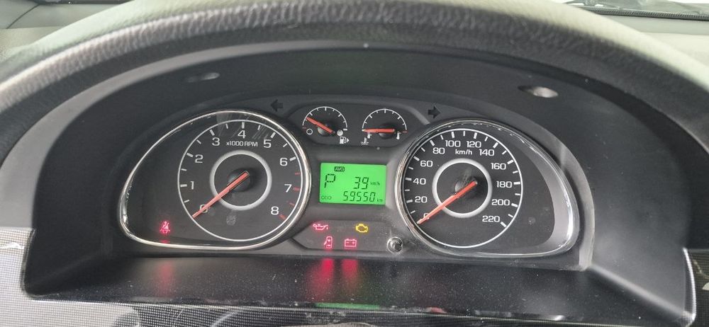 Gentra avtomat bir qul radnoy moshina