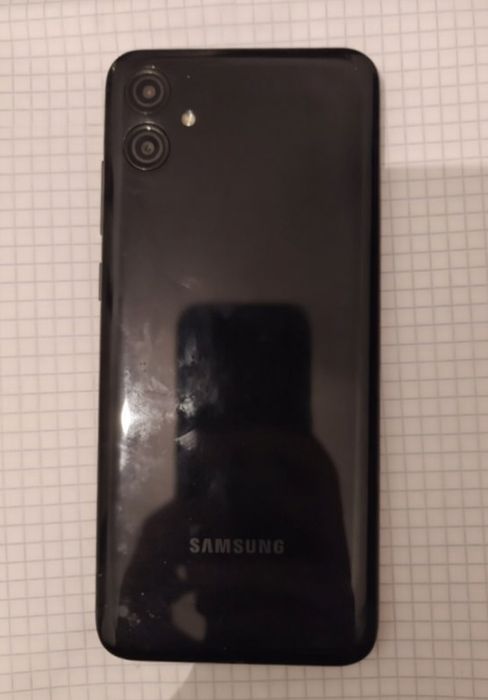 Samsung  A04E,  128гб хорошее состояние