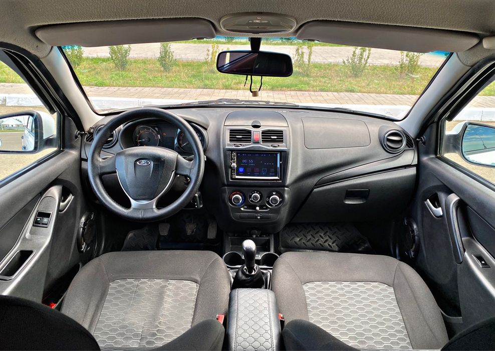 Lada Granta 2019г(kz-учет)механика