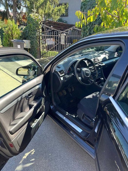 Urgent! Vand AUDI A4, 375.000 km, motorina, 2005