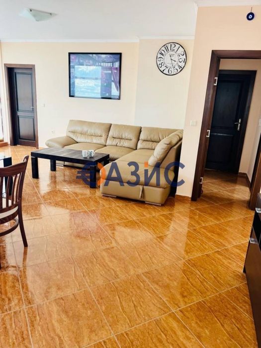 Голям 3-стаен в комплекс Хелиос, Свети Влас, 150кв. м., цена 170 000