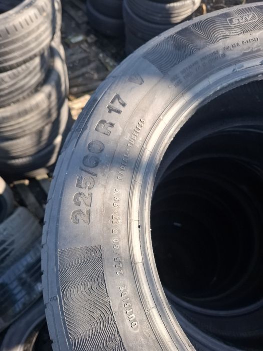 Vand 1 sau 2 sau set 4 anvelope 225 60 17 continental de vara