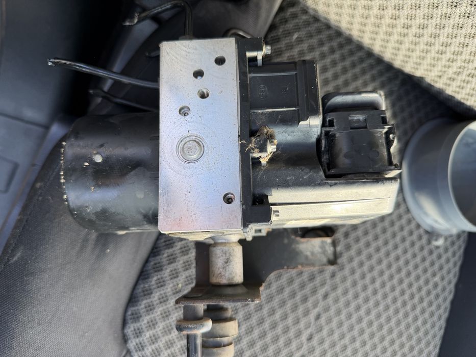 ABS помпа модул Skoda Fabia