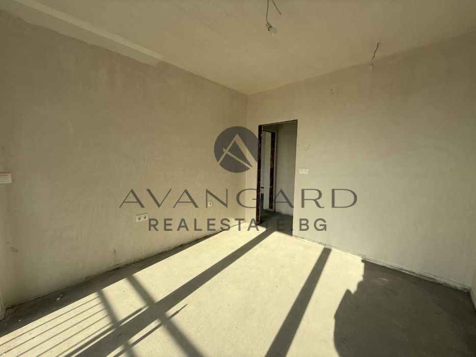 Продава се Двустаен апартамент в Пловдив, Тракия - 76 кв.м за 866 €/кв.м - Снимка #3