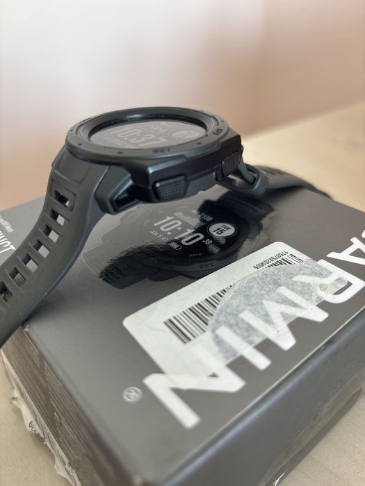 Garmin Instinct като нов