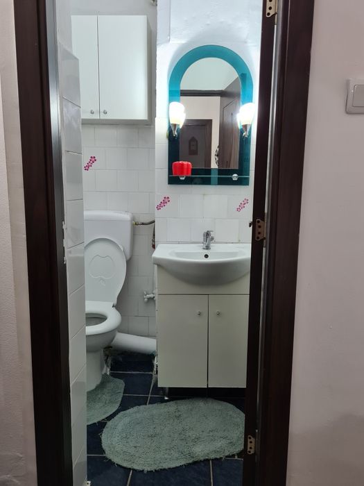 Închiriez garsoniera Valea Rosie