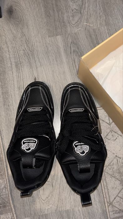 Louis vuitton skates v 2