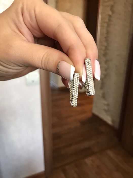 сережки серебрянные