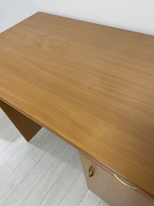 Письменный стол компьютерный стол парта