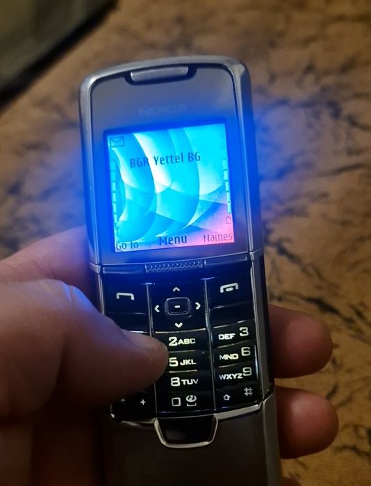 Nokia 8800Classic +Зарядно