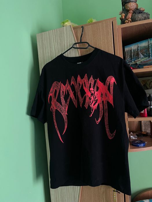 Tricou revenge , nou fără etichetă