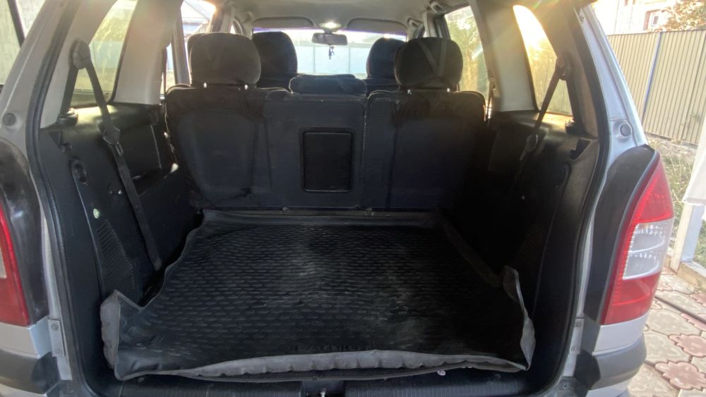 Opel Zafira 2002