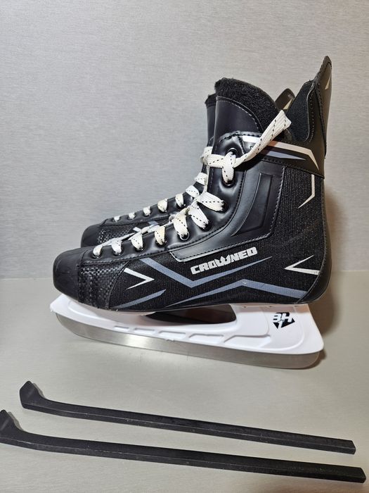 Patine hochei hockey 3019 Crowned, marime 43, lungime interioara 28cm
