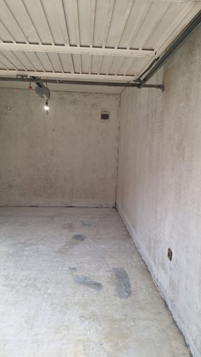 Дава се под наем Гараж / Паркомясто в Варна, м-т Сотира - 18 кв.м за 122.4 € - Снимка #5