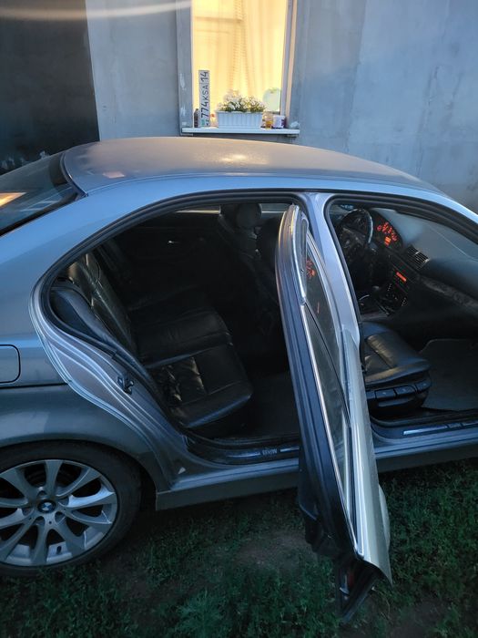 Бмв е39 продам м