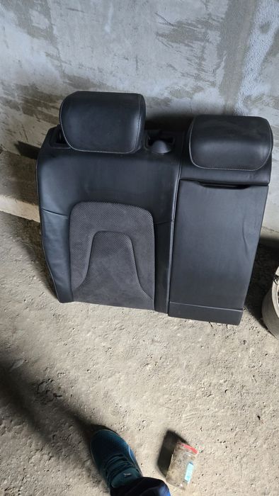 Dezmembrez Audi A4 avariat