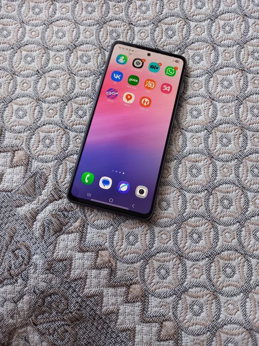 Samsung galaxy a53 5G 6/128gb.