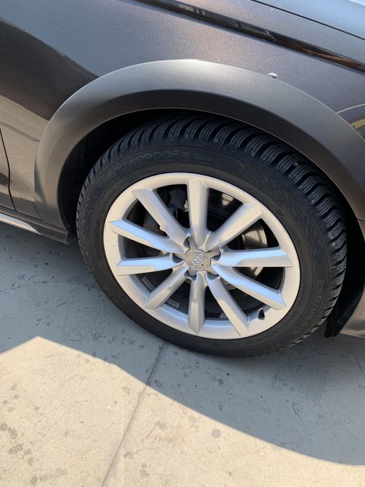 Jante originale Audi cu anvelope ca  noi