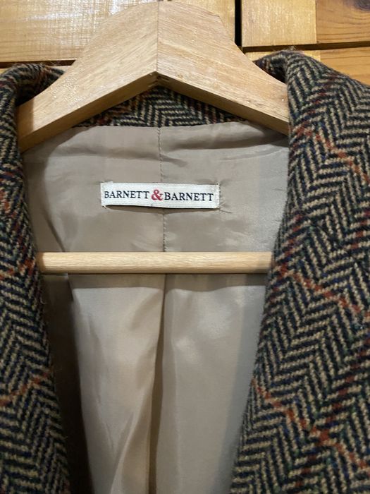 Палто на бранда Barnett&Barnett