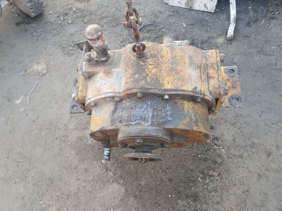 Коропка передач на снецтехника