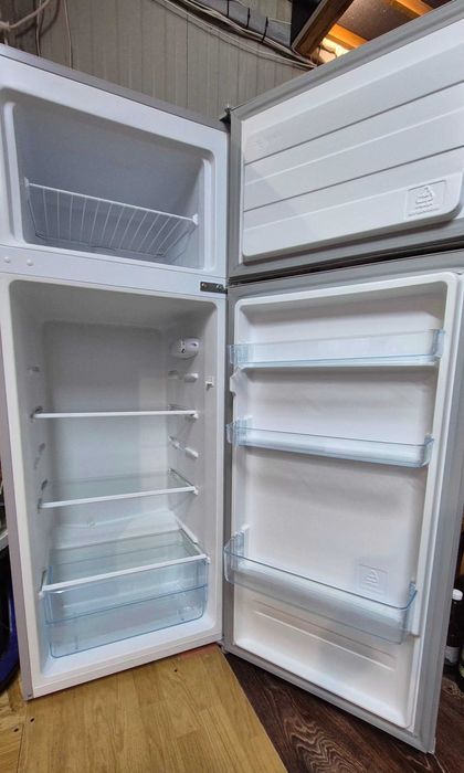 Frigider LDK LF 220 Silver, 204 l, Clasa F, H 143.5 cm, Argintiu