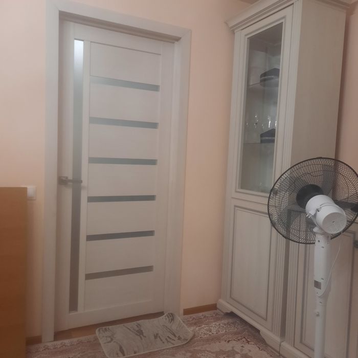 Продам межкомнатный двери