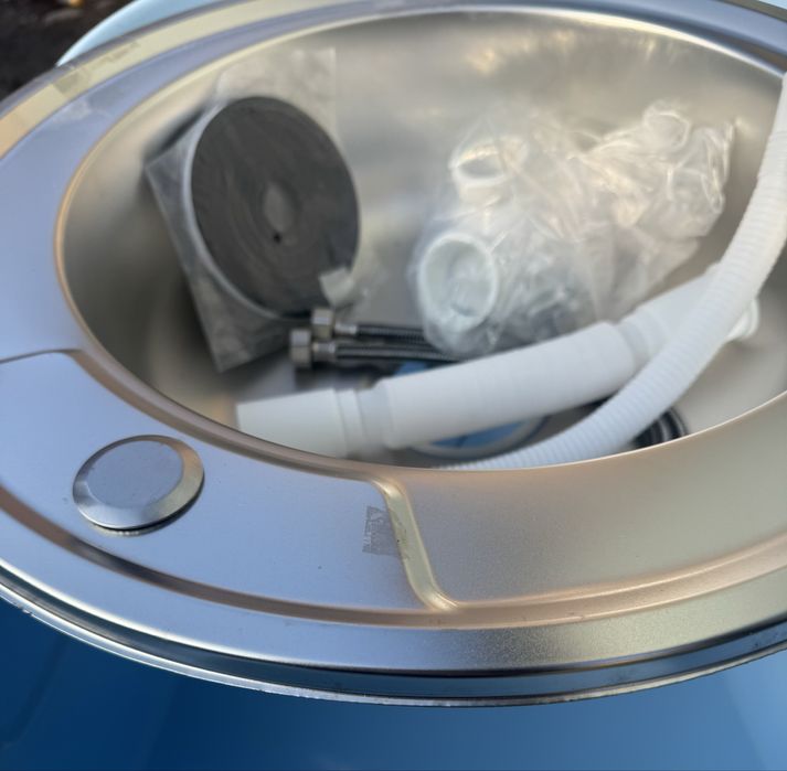 Продам новую раковину