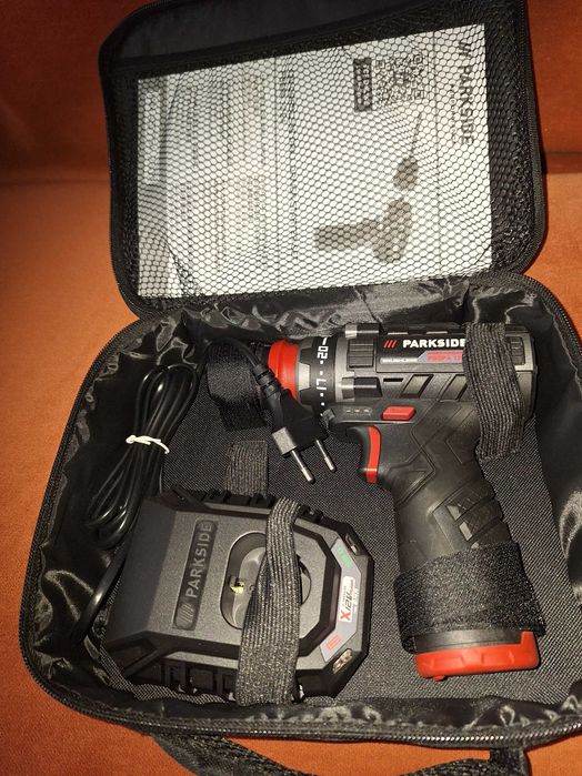 Bormasina 12V  Parkside Performance Brushless, cu acumulator, noua