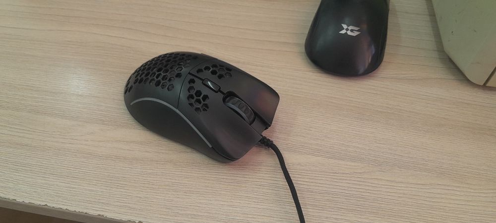 Мышка Glorious Model D