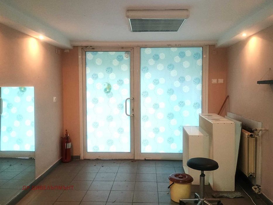 Продава МАГАЗИН град София, Младост 1 ул. Д-р Стоян Чомаков