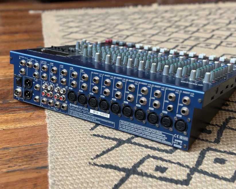 Mixer yamaha digital 16canale