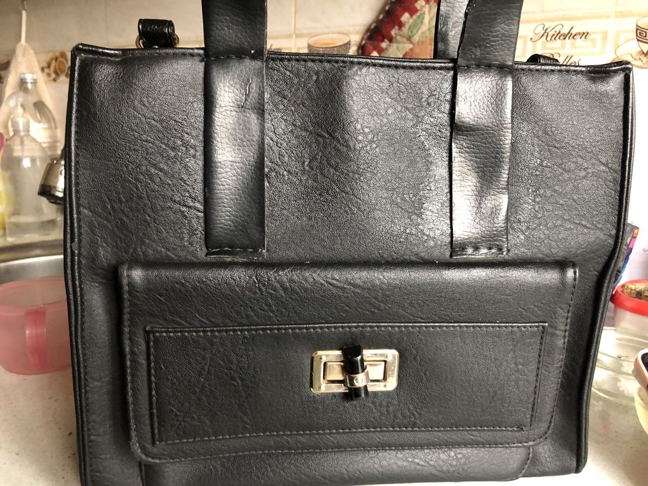 Сумка черного цвета