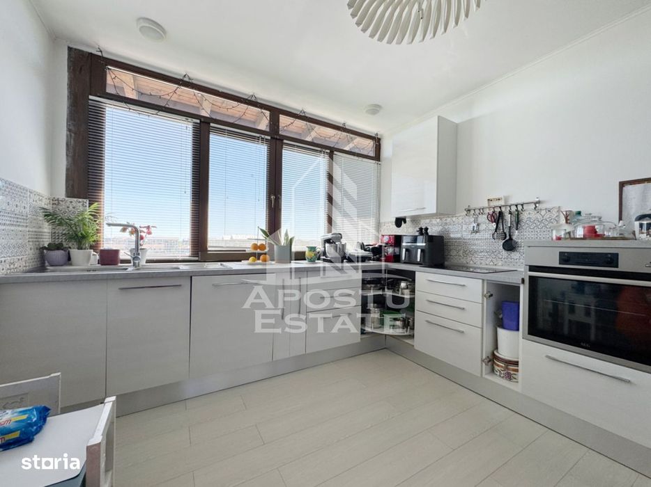 Apartament 4 camere de vanzare, 100mp utili + 2 balcoane -Giroc