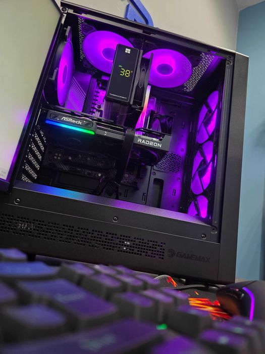 Чисто нов! RX 9060XT 8GB, Ryzen 7 5700X, 16GB RAM. Геймърски компютър!