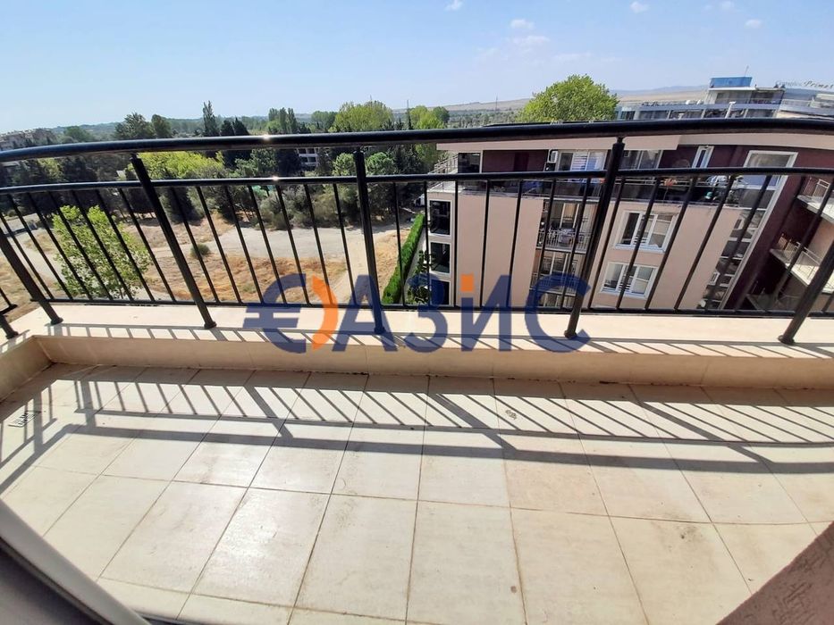 Продава се Двустаен апартамент в к.к. Слънчев бряг - 97 кв.м за 918 €/кв.м - Снимка #9