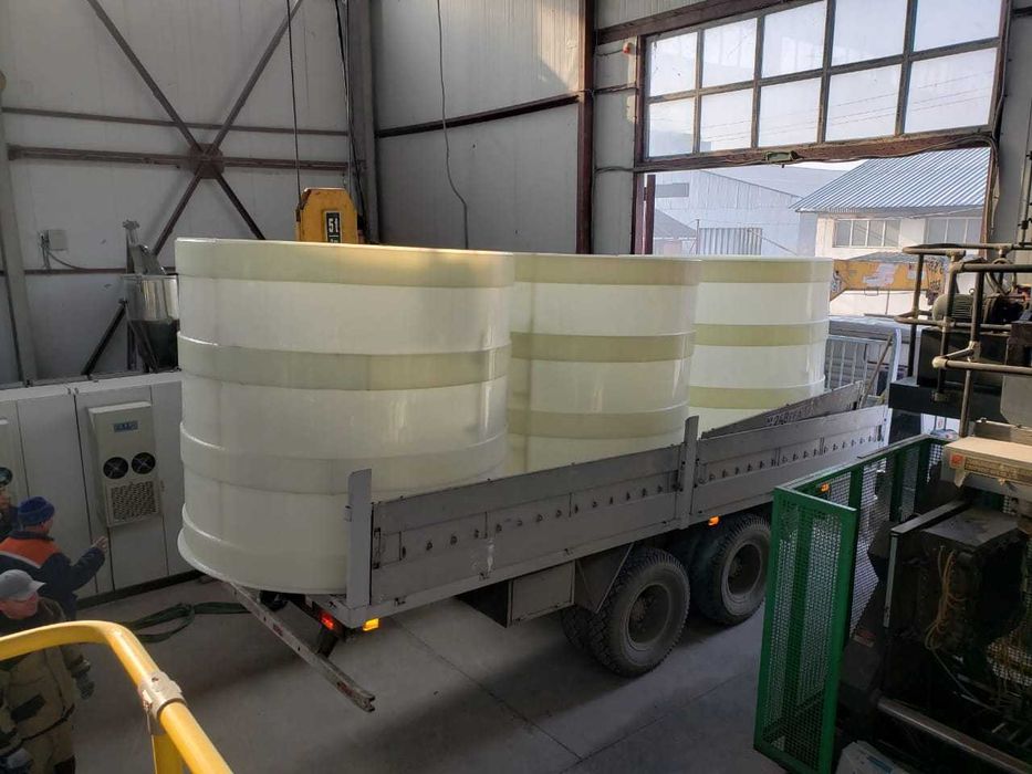 Емкости под химию (кислоту)