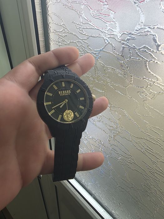 Ceas Versace Versus NOU