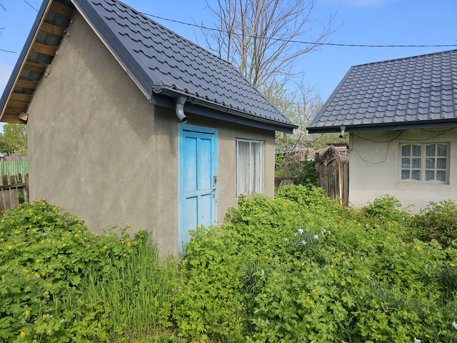 Teren 3300mp și casă Hermeziu