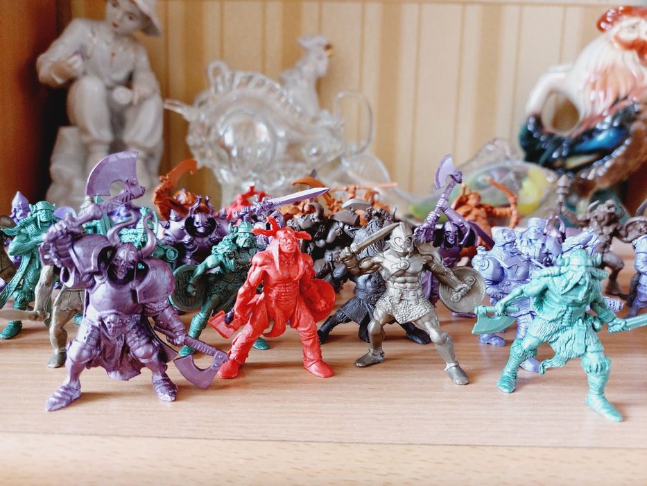 Солдатики  19 наборов