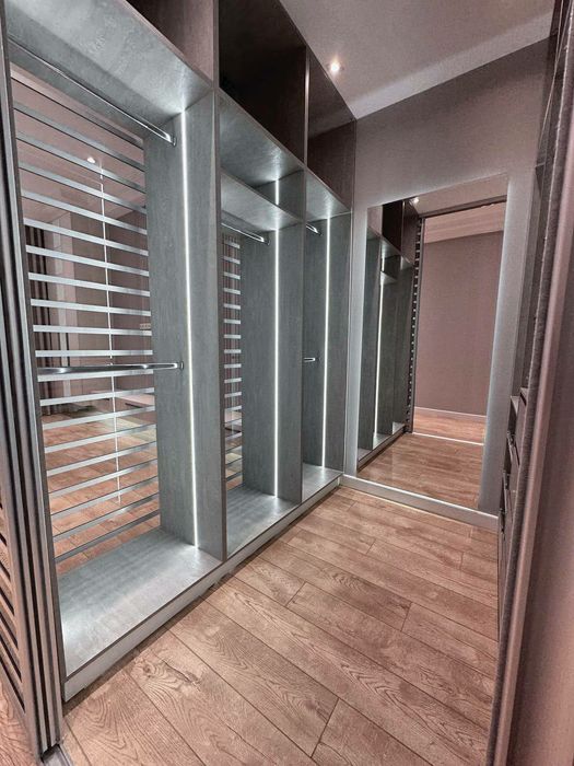 Продается ЖК NRG Oybek 3/9/12 Укомлектована