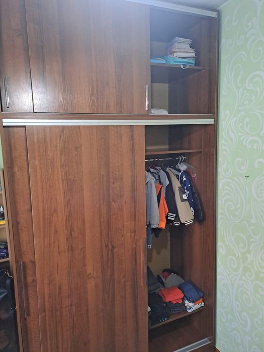 Продаётся шкаф-купе